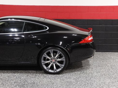 Used 2014 Jaguar XK Coupe RWD image 25