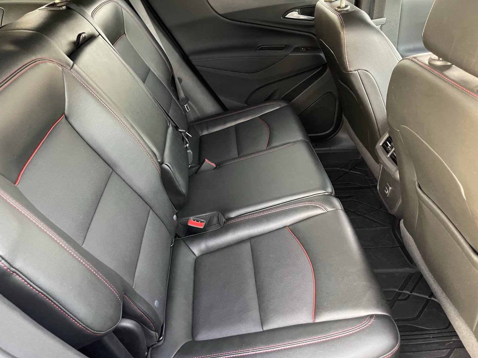 Certified 2024 Chevrolet Equinox RS w/ RS Leather Package FWD image 14