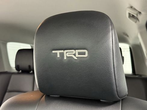 Used 2022 Toyota 4Runner TRD Sport image 12