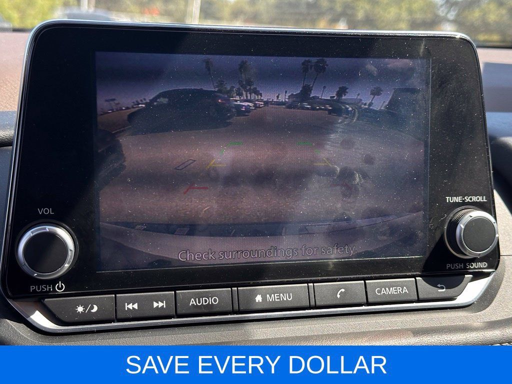 Used 2023 Nissan Rogue SV w/ SV Premium Package FWD image 15