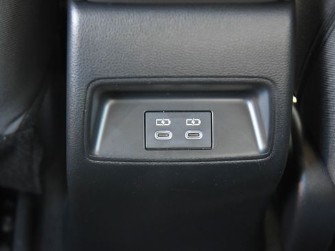 Used 2024 Toyota Corolla LE image 35