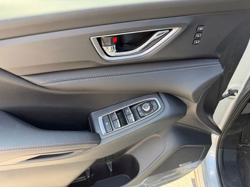 Used 2025 Subaru Ascent Limited w/ Popular Package #1 image 24