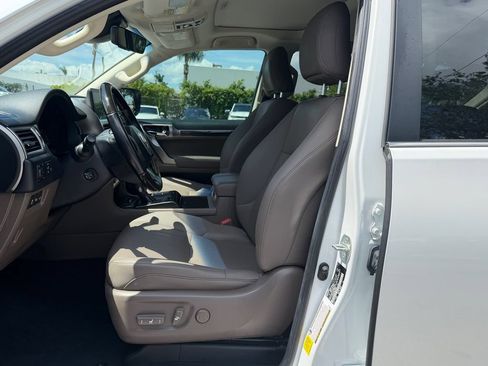 Used 2022 Lexus GX 460 Premium AWD/4WD image 12