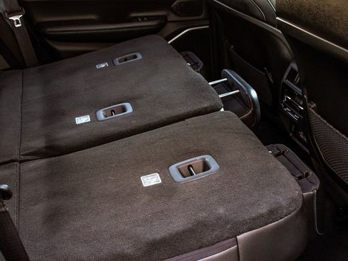 Used 2024 Jeep Grand Cherokee Trailhawk image 38