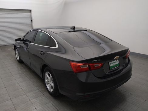 Used 2018 Chevrolet Malibu LS FWD image 5