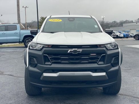 Used 2023 Chevrolet Colorado Trail Boss w/ LPO, Dark Essentials Package image 2