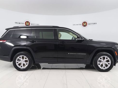 Used 2022 Jeep Grand Cherokee L Limited image 2