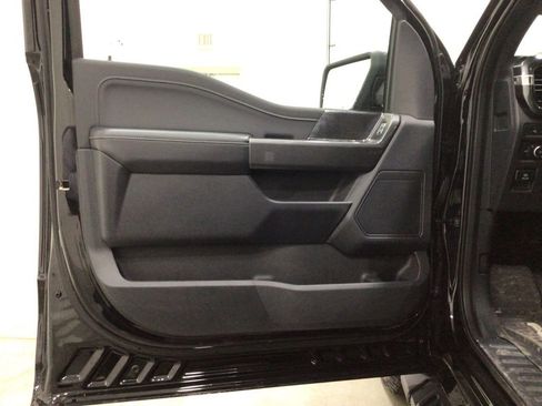 Used 2022 Ford F150 XLT w/ Equipment Group 302A High image 18