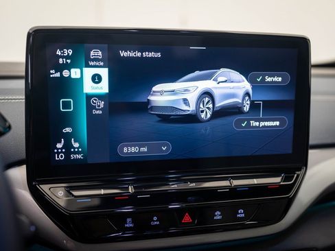 Used 2024 Volkswagen ID.4 S image 28