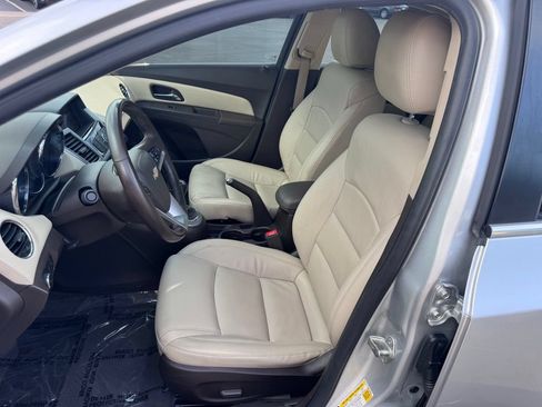 Used 2014 Chevrolet Cruze LT w/ Enhanced Safety Package FWD image 14