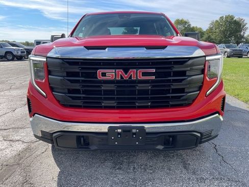 Used 2023 GMC Sierra 1500 Pro w/ Convenience Package image 6