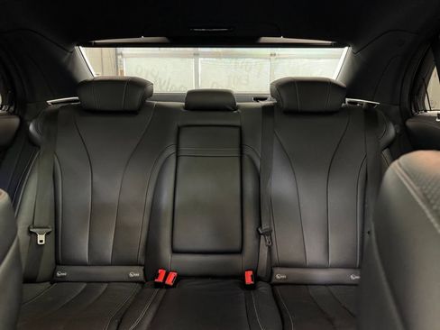 Used 2017 Mercedes-Benz S 550 4MATIC Sedan image 17