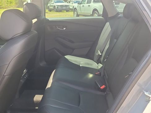 Used 2024 Honda Accord Touring image 11