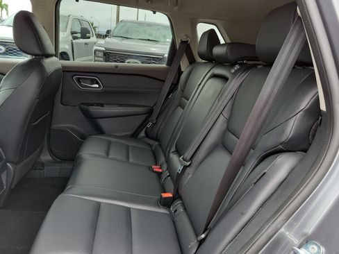 Used 2021 Nissan Rogue SV w/ Premium Package FWD image 13