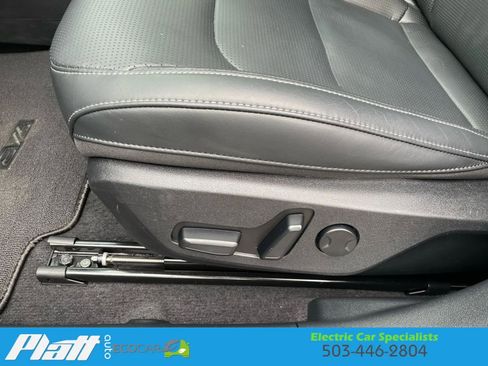 Used 2025 Kia EV6 Wind image 23