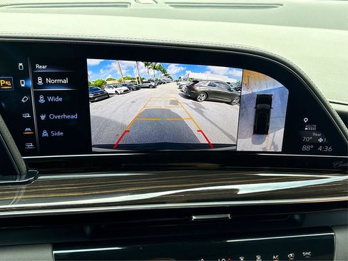 Used 2022 Cadillac Escalade ESV Sport w/ Touring Package AWD/4WD image 23