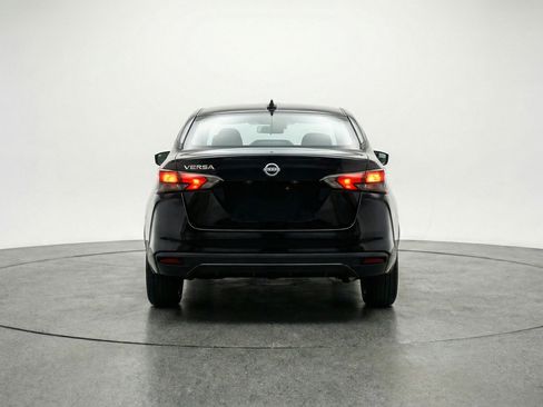 Used 2025 Nissan Versa SV FWD image 7