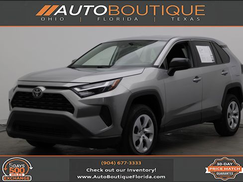 Used 2025 Toyota RAV4 LE FWD image 1