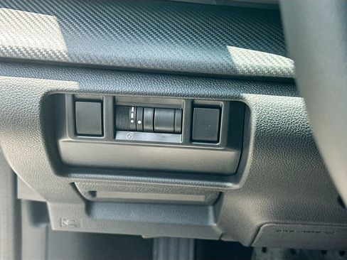 New 2026 Subaru Crosstrek 2.5i Limited AWD/4WD image 10
