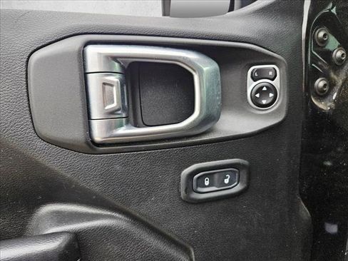 Used 2020 Jeep Wrangler Unlimited Sport S image 8