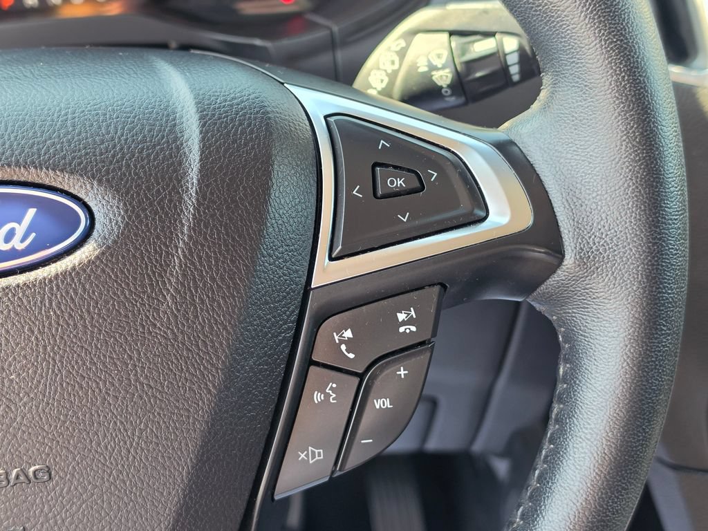 Used 2024 Ford Edge Titanium AWD/4WD image 19