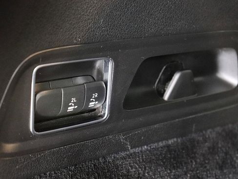 Used 2022 Mercedes-Benz GLS 450 4MATIC image 65