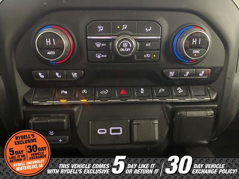 Used 2019 Chevrolet Silverado 1500 LTZ image 35