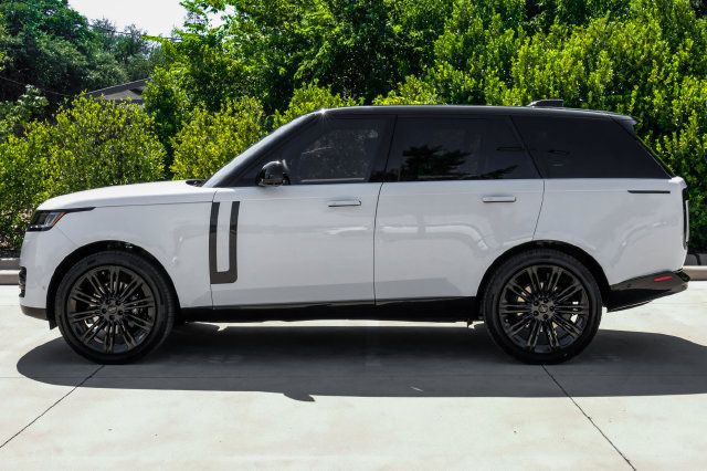 New 2026 Land Rover Range Rover SE AWD/4WD image 16