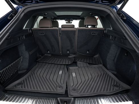 Used 2025 Audi Q5 Premium w/ Convenience Package AWD/4WD image 20