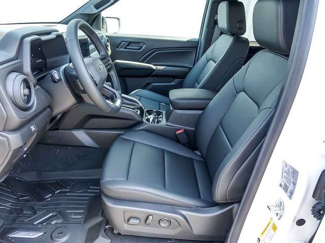 New 2026 Chevrolet Colorado Trail Boss AWD/4WD image 14