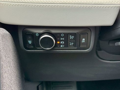 Certified 2023 Ford Mustang Mach-E Premium image 26