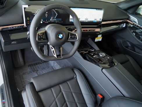 New 2027 BMW 530i xDrive AWD/4WD image 12