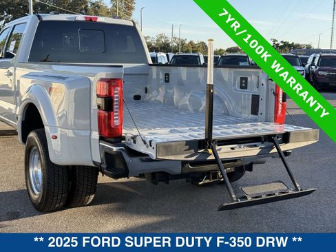 Certified 2025 Ford F350 Lariat w/ Lariat Ultimate Package image 14