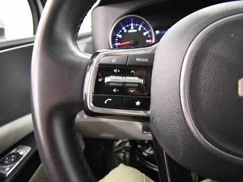 Certified 2024 Kia Carnival LX image 20