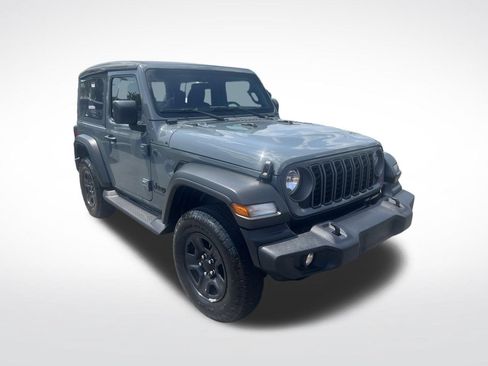 Used 2025 Jeep Wrangler Sport AWD/4WD image 9