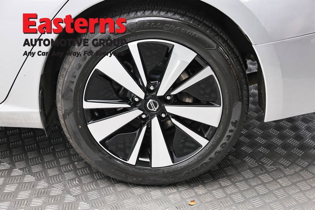 Used 2022 Nissan Altima 2.5 SV FWD image 8