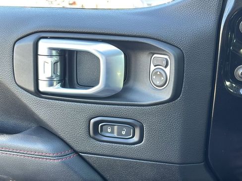 Used 2021 Jeep Gladiator Rubicon image 14