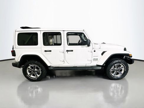 Used 2021 Jeep Wrangler Unlimited Sahara w/ Uconnect 4C Nav & Sound Group image 9