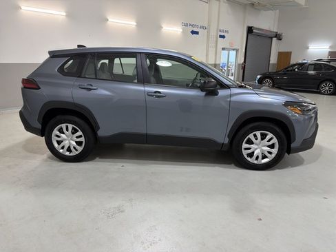 Used 2026 Toyota Corolla Cross L FWD image 10