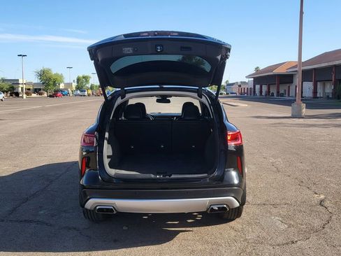 Used 2022 INFINITI QX50 Luxe FWD image 11