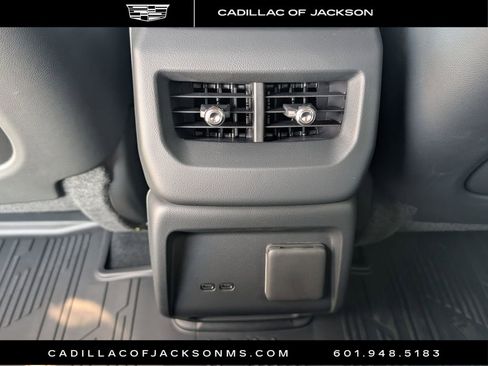 New 2026 Cadillac Optiq Sport 1 image 28