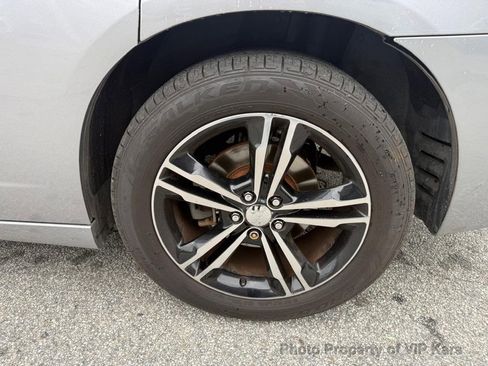Used 2014 Dodge Charger SXT image 17