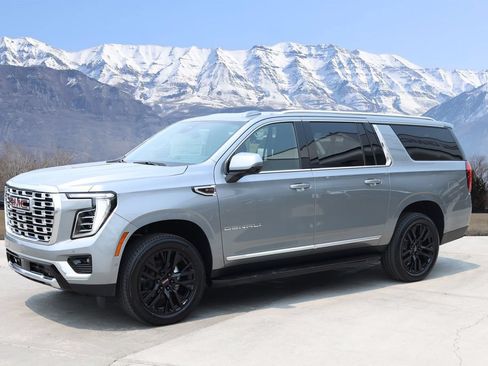 New 2026 GMC Yukon XL Denali AWD/4WD image 2