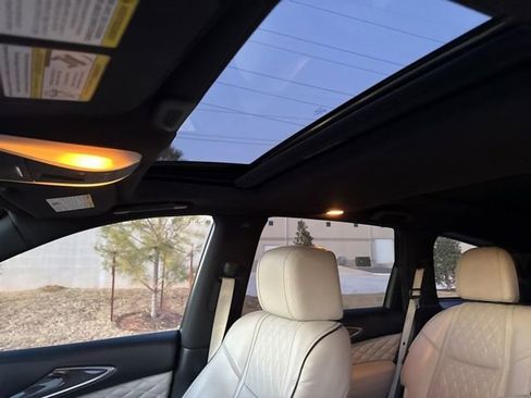 Used 2019 INFINITI QX60 Luxe w/ Limited Package image 12