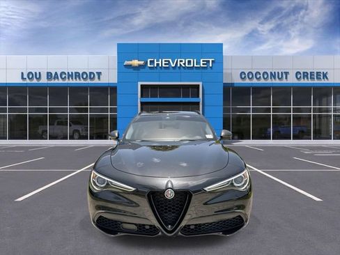 Used 2020 Alfa Romeo Stelvio Ti w/ Nero Edizione AWD/4WD image 3