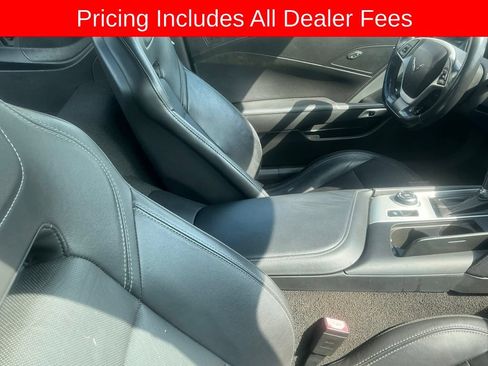Used 2017 Chevrolet Corvette Stingray Coupe w/ 1LT RWD image 10
