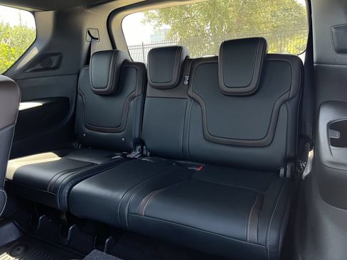 New 2026 Nissan Armada SL w/ Captain's Chari Seat Package AWD/4WD image 16