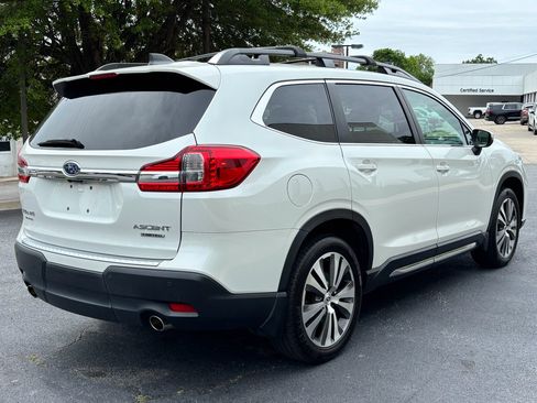 Used 2022 Subaru Ascent Limited w/ Technology Package AWD/4WD image 8