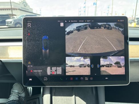 Used 2023 Tesla Model 3 Performance AWD/4WD image 33