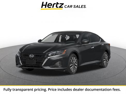Used 2025 Nissan Altima 2.5 SV FWD image 1